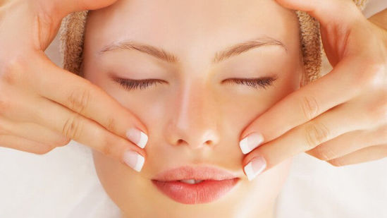 Bild von Indische Gesichtsmassage